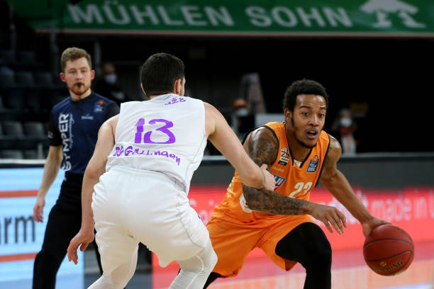 峰皇马和克 峰皇马和克