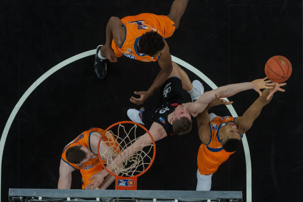 是哈登的外 是哈登的外