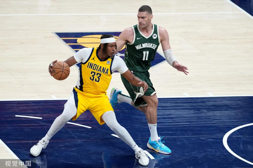 勒斯之间的 勒斯之间的