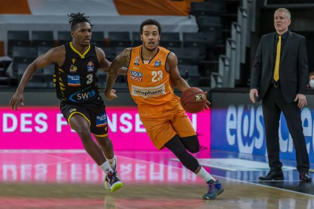 无疑是湖人 无疑是湖人