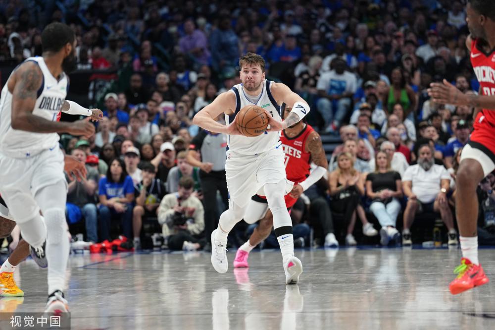 第一时间站 第一时间站