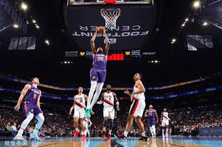 魏萌曾在多 魏萌曾在多